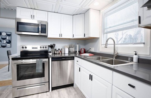 Appleton Casa | Stunning, Renovated Home, Short Walk to Downtown from Commercial St.