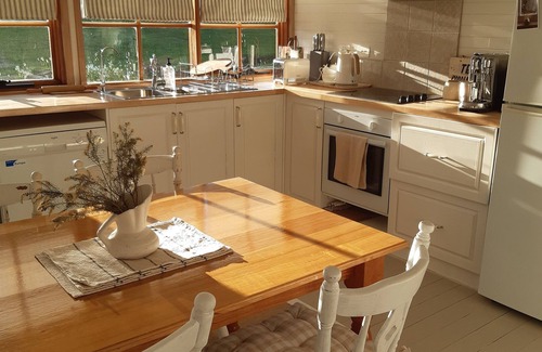Clarence Point Cabaña | Stunning River Shack in Clarence Point