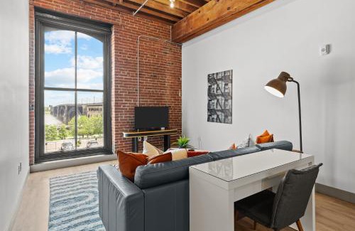 Downtown St. Louis Apartamento | Stunning River View - Walk to Arch & Coffee