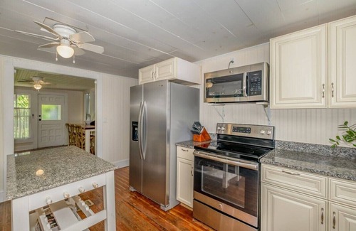 Melbourne Casa | Stunning River Views - Historic 3br Walk Dntn