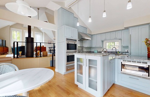 Edgecomb Casa | Stunning riverfront home, hot tub, BBQ, woodstove, and washer & dryer