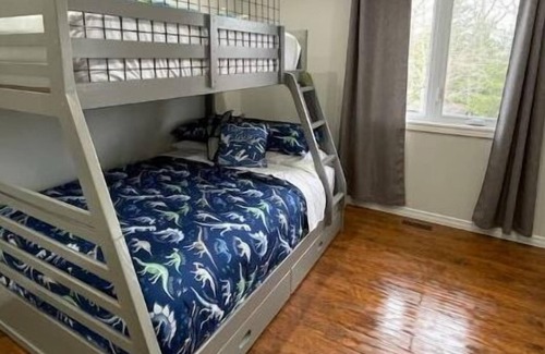 Port Franks Cabaña | Stunning Riverside Retreat Port Franks