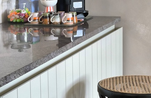 Linkeroever Apartamento | Stunning Riverview apartment