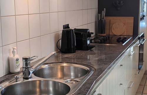 Linkeroever Apartamento | Stunning Riverview apartment