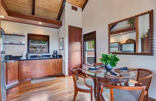 Kalaoa Cabaña | Impresionante, romántica casa de campo en la pendiente de Hualalai