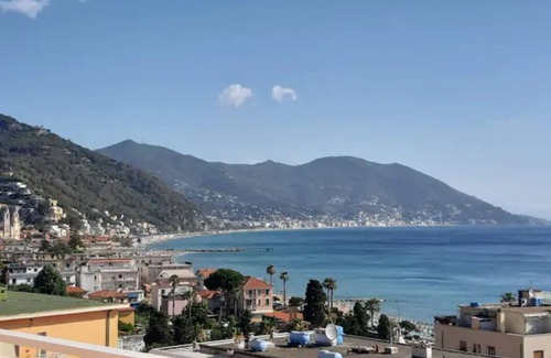 Lavina Apartamento | Stunning sea and gulf view 3 minutes from the beach