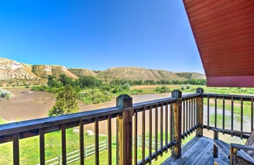 Edgar Casa | Stunning Silesia Home Furnished Deck and River View