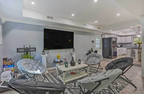 South Fallsburg Casa | Stunning South Fallsburg Home w/ Pool & Deck!