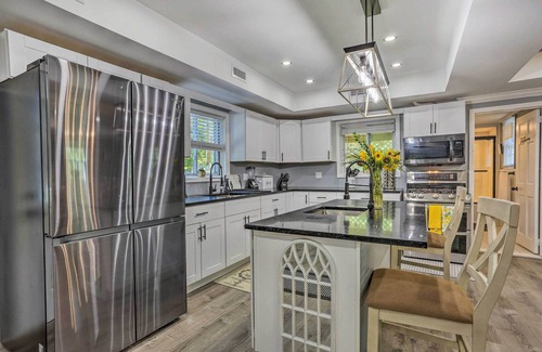 South Fallsburg Casa | Stunning South Fallsburg Home w/ Pool & Deck!