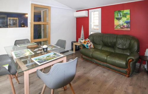 Beauchastel Otro | Stunning Stacaravan In Beauchastel