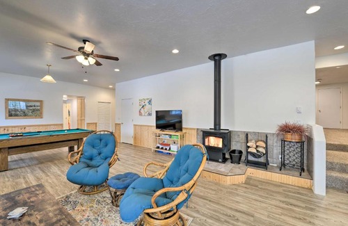 Star Valley Ranch Casa | Stunning Star Valley Ranch Retreat on Golf Course!