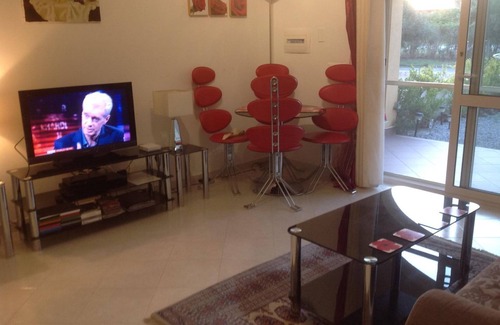 Pizzo Apartamento | Stunning Studio holiday apartment for 3 on resort, close to beach with 2 pools