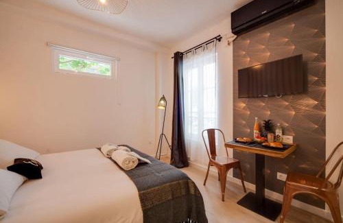 La Villette Apartamento | Stunning studio near Canal St Martin - DIVINE MOON