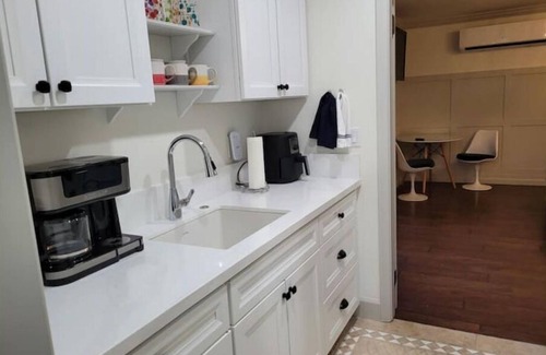 Rancho Bernardo Apartamento | Stunning Studio w/Yard and Hot Tub - Suite B