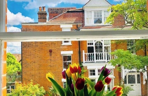 Highgate Apartamento | ¡Impresionante estudio con decoración funky en Highgate!
