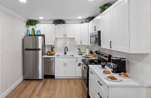 North Hyde Park Casa | Stunning Tampa Stay – Prime Location & Comfort!