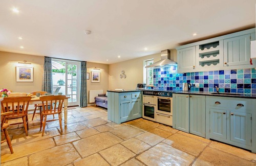 Ilmington Cabaña | Stunning thatched dog friendly holiday cottage - The Glen, Ilmington