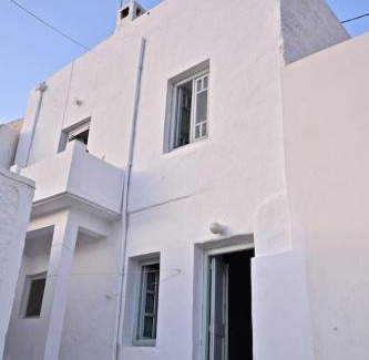 Serifos Casa | Stunning town-house in Chora, Serifos