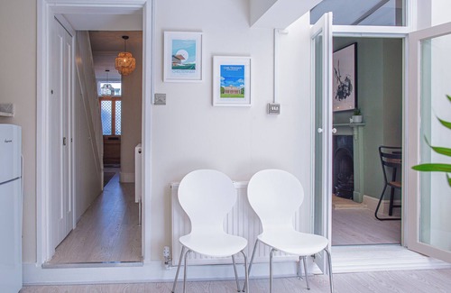 Cheltenham Casa | Stunning Townhouse with Large Garden