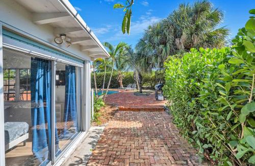 Delray Beach Casa | Stunning Tropical Pool House Delray Near The Ocean