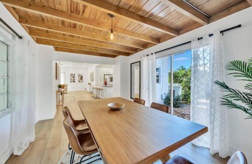 Delray Beach Casa | Stunning Tropical Pool House Delray Near The Ocean