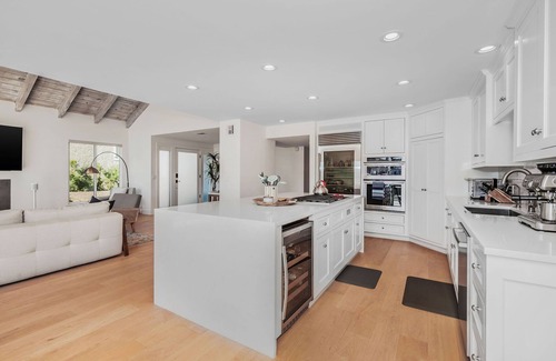 Channel Islands Casa | Stunning, upscale waterfront house in Oxnard, CA