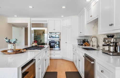 Channel Islands Casa | Stunning, upscale waterfront house in Oxnard, CA