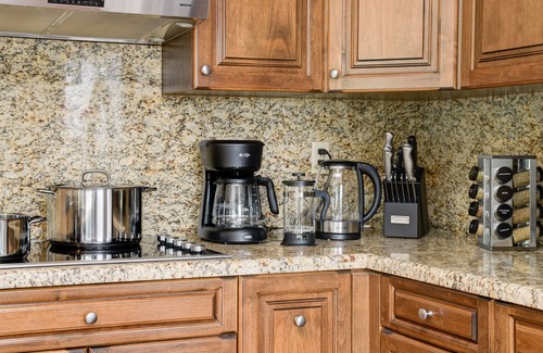 Fire Mountain Casa | STUNNING VALLEY VIEWS | NEAR LEGOLAND & CARLSBAD