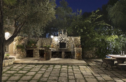 Francavilla Fontana Villa | Hermosa Villa Resort