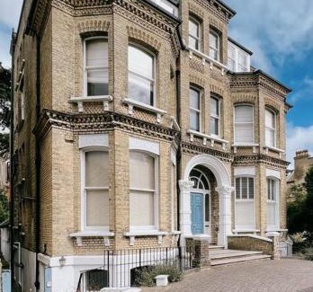 Hove Apartamento | Stunning Victorian Mansion Apartment - Hosted by StaySejour