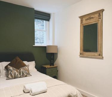 Hove Apartamento | Stunning Victorian Mansion Apartment - Hosted by StaySejour