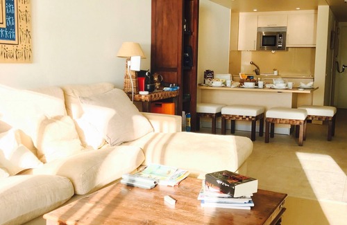 Cabeco da Ponta Apartamento | Impresionante vista en Porto Santo - T2 con playa, piscina y terraza