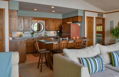 Graford Cabina | ¡Vistas impresionantes! Enchanting Peninsula Lake Front Home con muelle, kayaks, senderismo