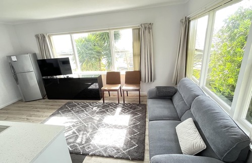 Torbay Apartamento | Stunning views from Unit 2 Of 4, located on the 1 st Floor