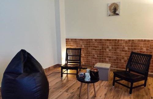 Shoghi Apartamento | Stunning Views, Jujurana Homestay Shoghi ! 3 Apartments Near Simla