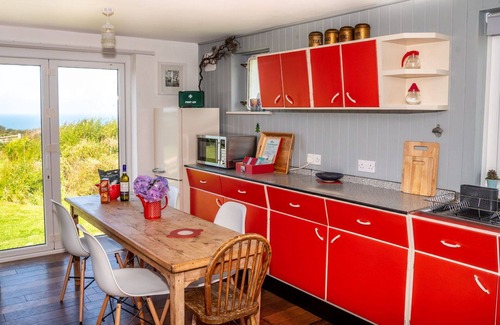 Pendeen Casa | Maravillosa casa de vacaciones para 6 personas con WIFI, TV, mascotas permitida y aparcamiento