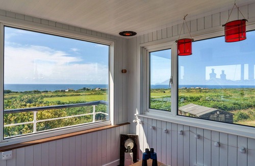 Pendeen Casa | Maravillosa casa de vacaciones para 2 personas con WIFI, terraza, mascotas permitida y aparcamiento