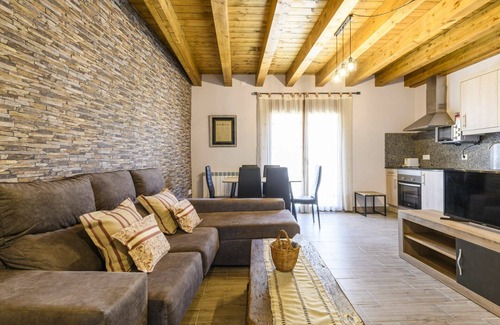 Olocau del Rey Villa | Estupenda casa de vacaciones con WIFI, TV, balcón, mascotas permitida y vista panorámica