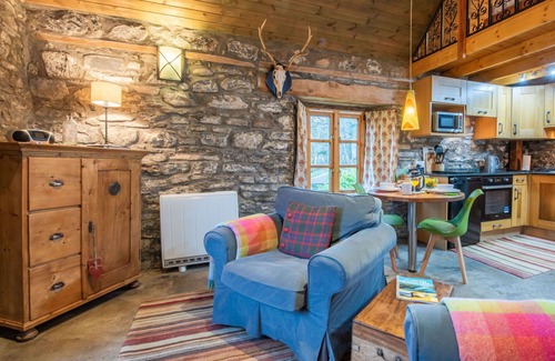 Invermoriston Casa | Maravillosa casa de vacaciones para 2 personas con WIFI