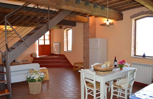 Asciano Villa | Estupenda casa de vacaciones con WIFI, piscina privada, TV, patio, vista panorámica y aparcamiento