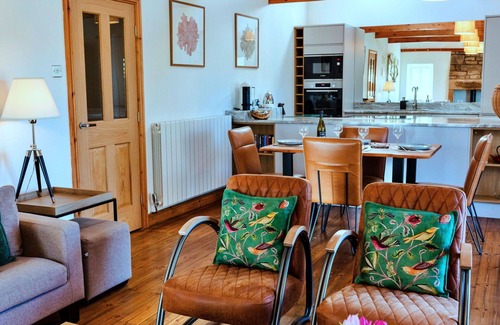 Edlingham Casa | Estupenda casa de vacaciones para 4 personas con WIFI y terraza