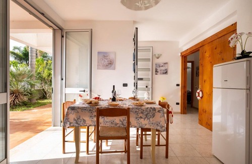 San Foca Villa | Preciosa casa de vacaciones para 4 personas con WIFI, A/C, TV y aparcamiento, cerca de Otranto
