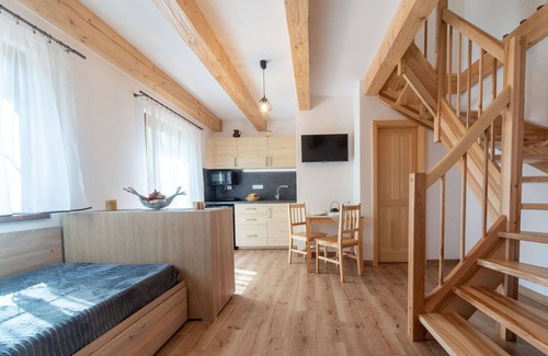 Straz nad Nezarkou Casa | Preciosa casa de vacaciones con WIFI, TV, terraza, mascotas permitida y aparcamiento
