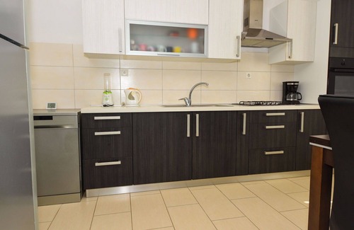 Podgradina Casa | Estupenda casa de vacaciones con WIFI, A/C, piscina privada, TV, terraza y aparcamiento