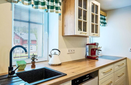 Bedrichov Villa | Preciosa casa de vacaciones para 8 personas con WIFI, TV y terraza