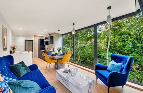 Cragg Vale Casa | Estupenda casa de vacaciones para 6 personas con WIFI, TV, balcón y mascotas permitida