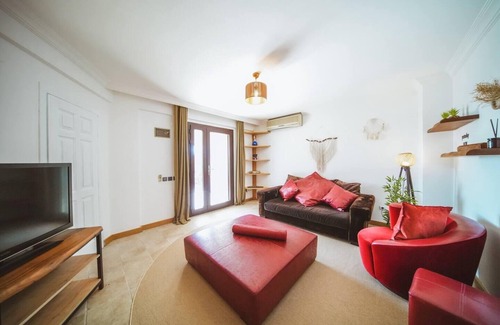 Bodrum City Center Villa | Stunning Villa in Bodrum with Jacuzzi, Bodrum