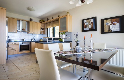 Eleios-Pronnoi Villa | Impresionante villa con vistas al mar, piscina privada, mesa de billar, tenis de mesa