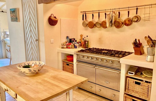 Oppede Casa | Stunning village house far reaching views, in the heart of historic village
