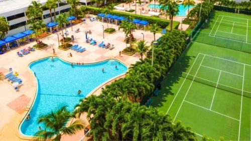 Sunny Isles Beach Apartamento | Stunning Water Views 1BR Condo with Pool and Tennis Court